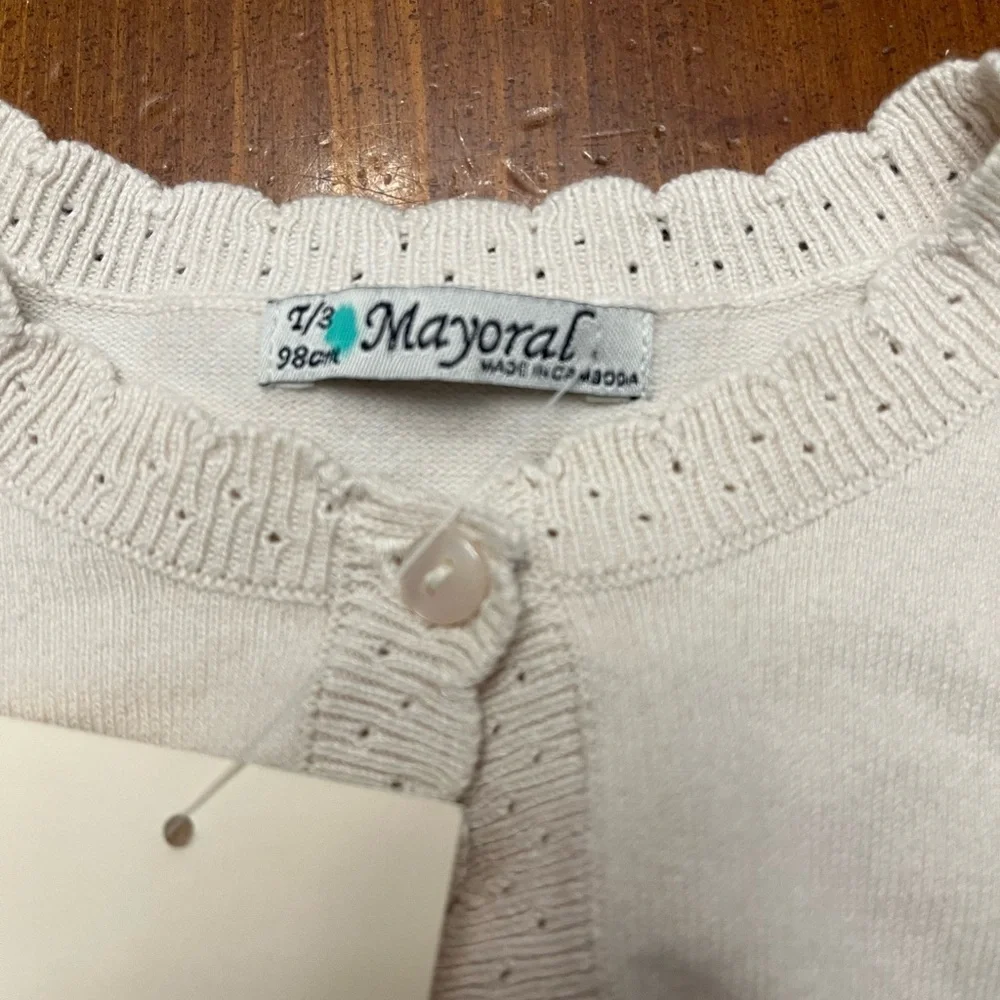New mayoral White cardigan